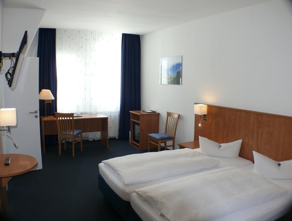 Hotel Garni - Haus Gemmer Coburg Zimmer foto